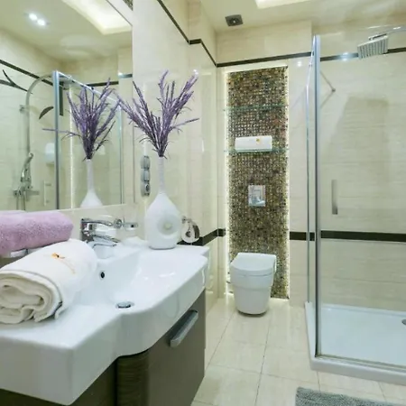 Prestige Z Widokiem Na Gory W Centrum Cytryn Apartman