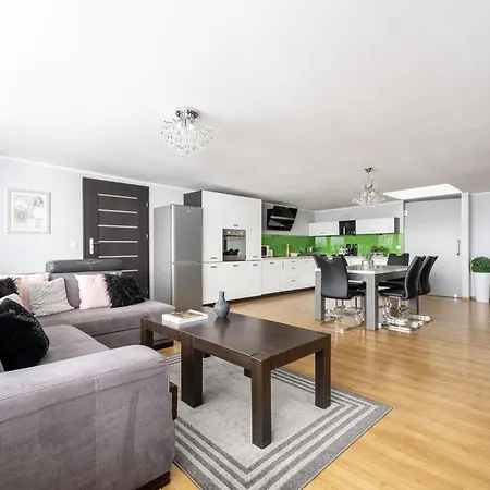 Prestige Z Widokiem Na Gory W Centrum *