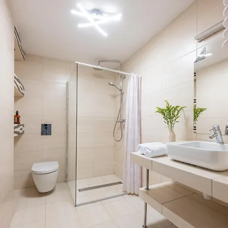 Prestige Z Widokiem Na Gory W Centrum Cytryn Apartament
